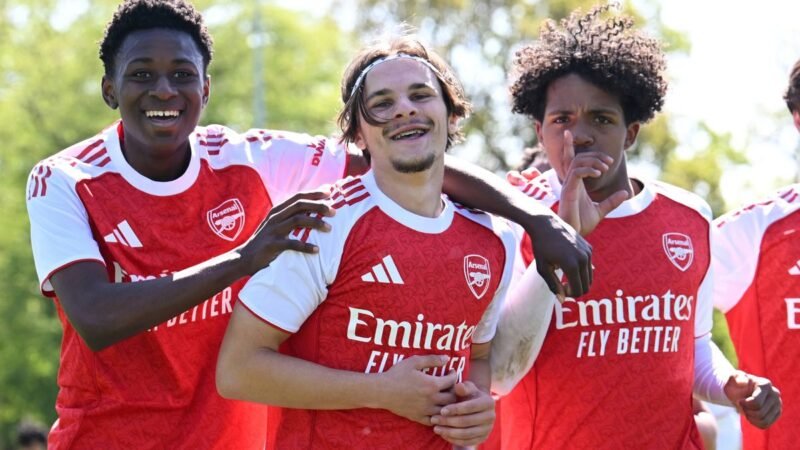 10 jogadores deixam o Arsenal hoje quando o plano de transferência de Mikel Arteta fica claro