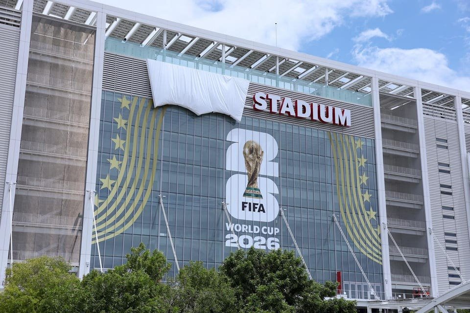 De atiradores de elite a arruelas esportivas, a Copa do Mundo está cheia de interrupções