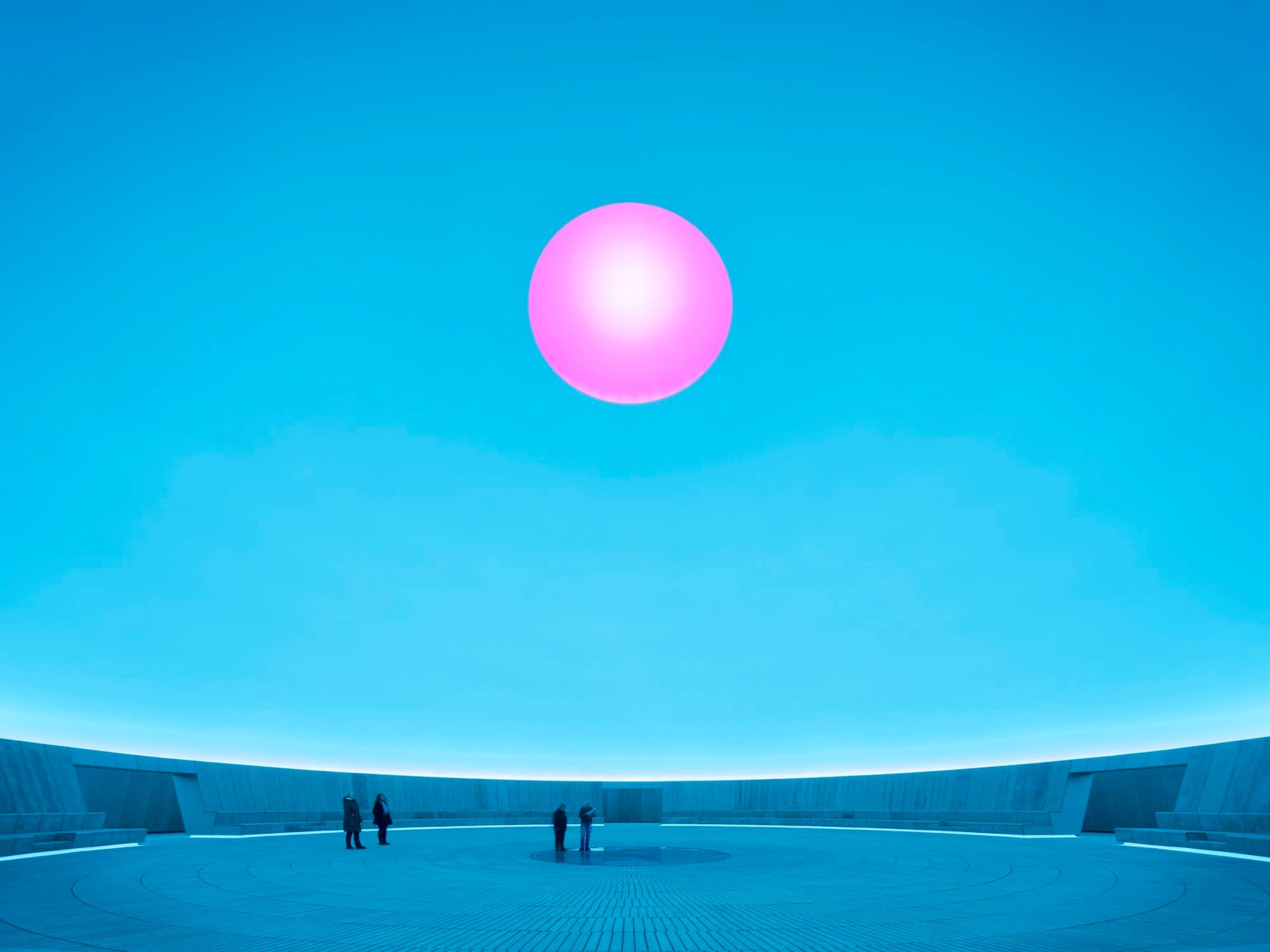 O 100º Skyspace de James Turrell é inaugurado em Aarhus – enorme