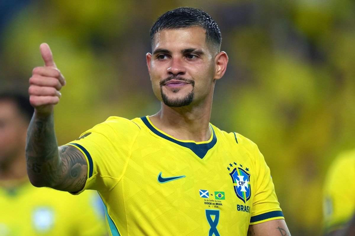 Bruno Guimarães é a última transferência do Arsenal depois de fazer uma oferta de £ 45 milhões pelo Newcastle.