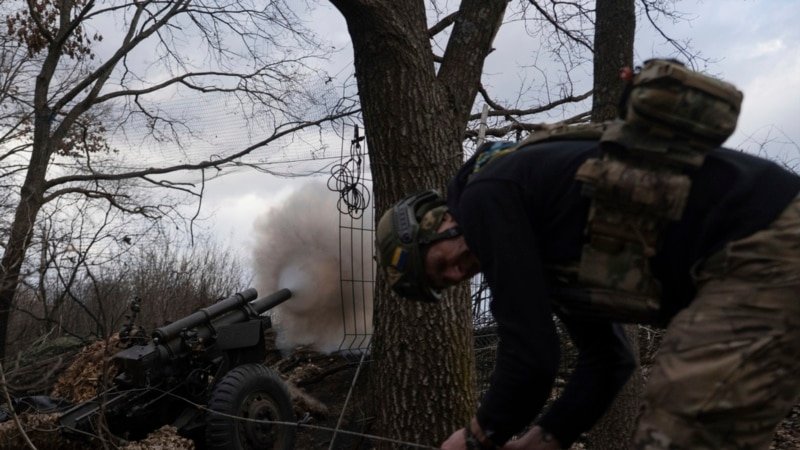 Ataques aéreos russos mortais atingiram a região de Kherson, na Ucrânia