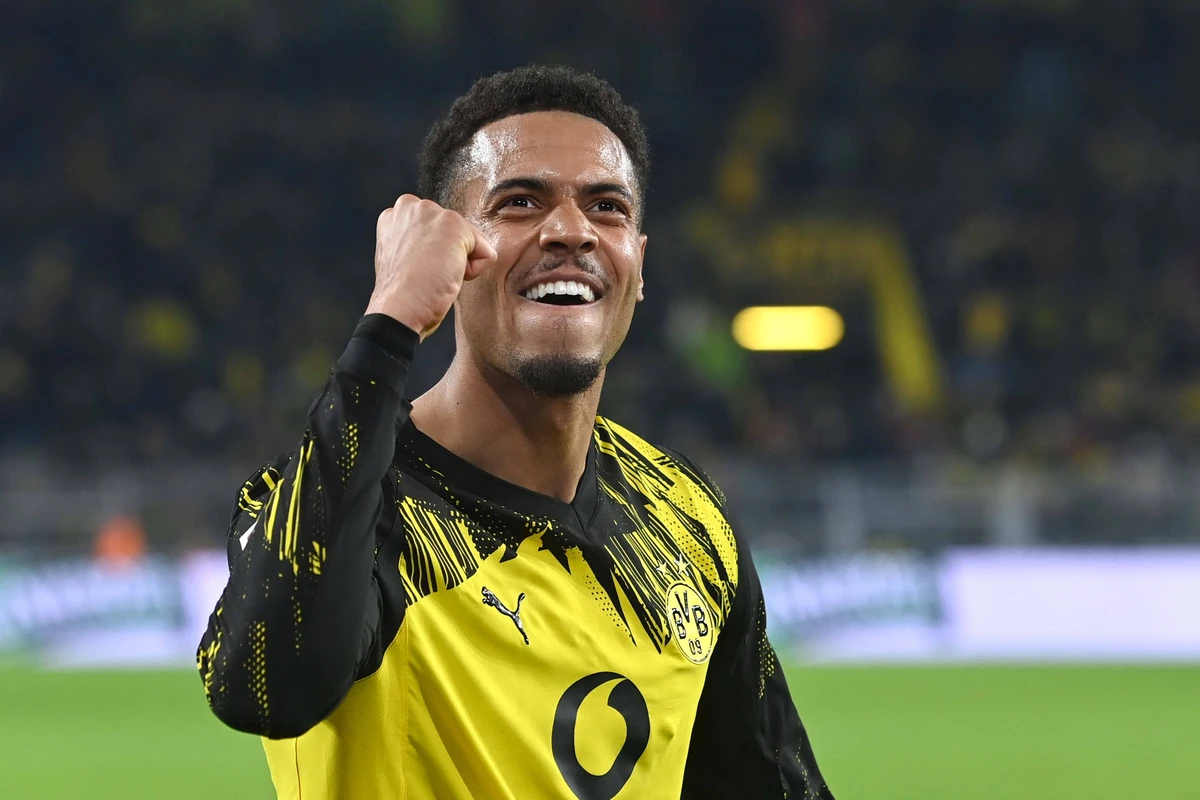 O chefe do BVB deu suas palavras ao jogador nacional Nmecha