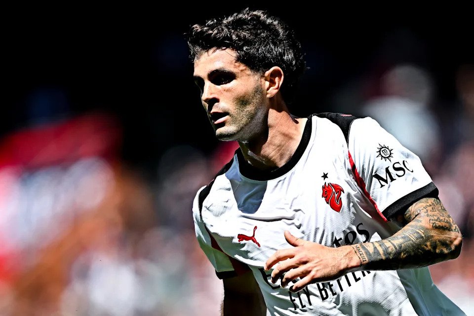 Lenda do Liverpool, Fowler apóia Pulisic do Milan para suceder Salah em Anfield