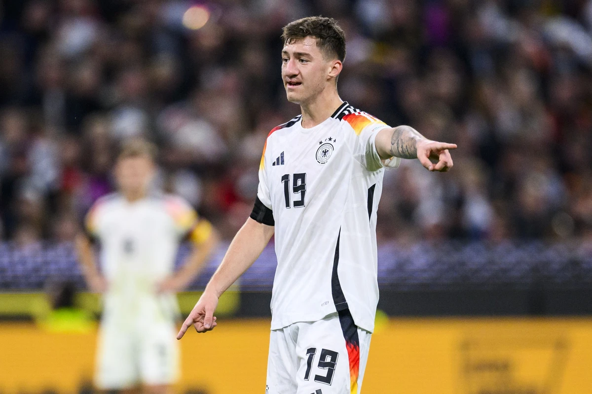 O que há de errado com o nariz da estrela da DFB?