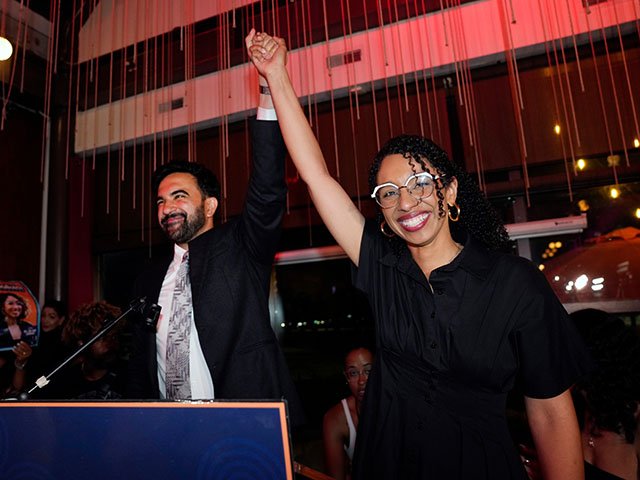 NY Dem fundou organização que luta pela “erradicação total da civilização ocidental”