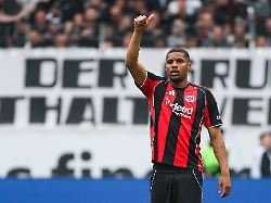 Coventry City está interessado em Aurele Amenda do Eintracht Frankfurt