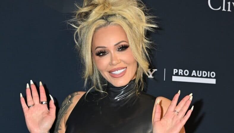 Bunnie Xo fala sobre ser “o garoto-propaganda das mulheres divorciadas”