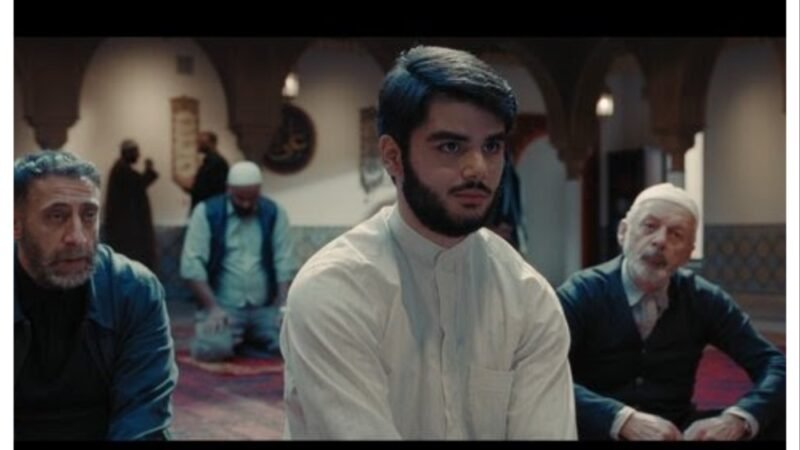 Nader Saiwar sobre como trabalhar com Jafar Panahi em Hijamat