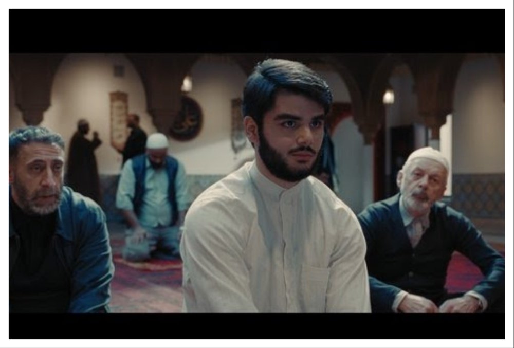 Nader Saiwar sobre como trabalhar com Jafar Panahi em Hijamat