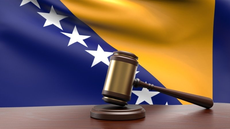 Crise constitucional abala a Bósnia