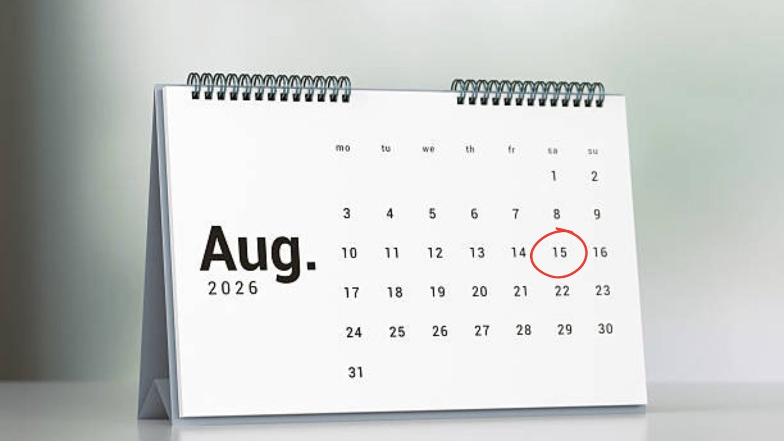 Há feriado no dia 15 de agosto, mas há um detalhe no calendário de trabalho que havíamos esquecido