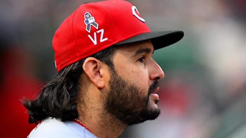 Eugenio Suarez salvou os Reds na vitória por 9-7 sobre o Pirates