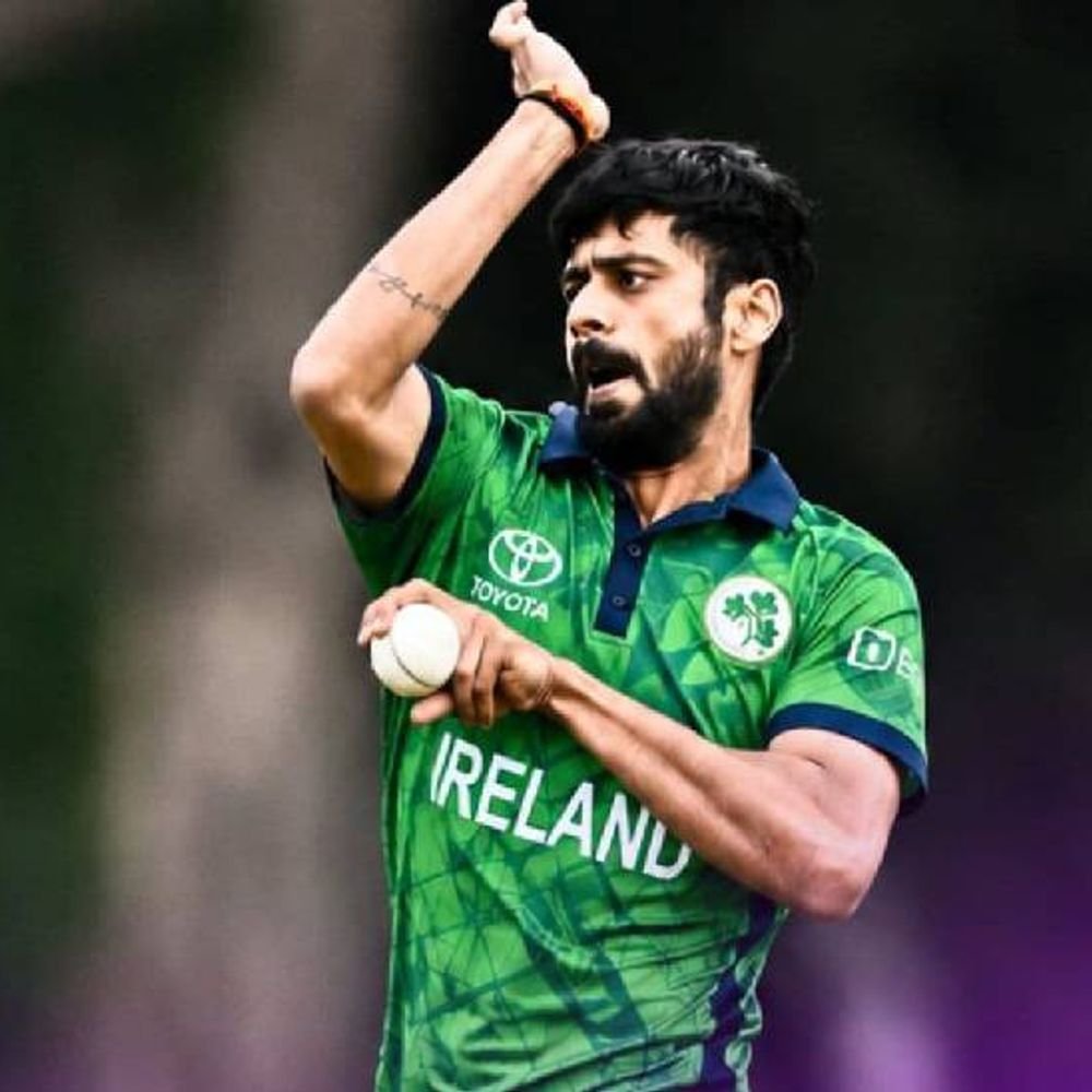De ‘netballer’ a ‘vencedor da partida’: Jay, de origem indiana, leva 5 postigos para a Irlanda; Ele já foi o lançador da equipe da Índia