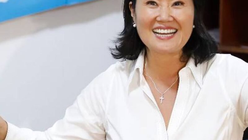 Primeira mulher presidente do Peru que assumiu a responsabilidade aos 19 anos: abandonou a escola, foi para a prisão e passou noites num bunker, Keiko evitou que o partido se desintegrasse.
