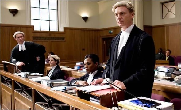 Os tribunais britânicos passaram 300 anos para resolver casos pendentes