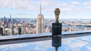 Messi e Ronaldo estão lá!