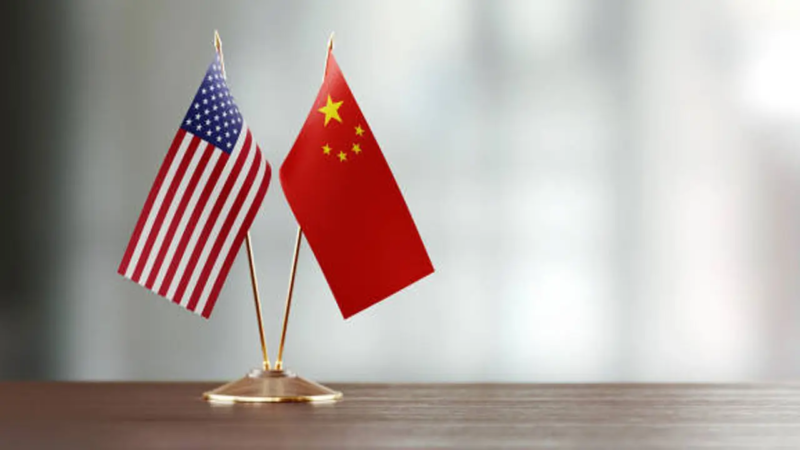 Discussão acalorada irrompe na audiência do Congresso sobre sino-americanos e segurança nacional