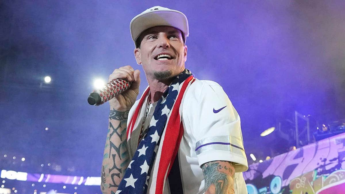 Vanilla Ice defende a liberdade de apresentação do 250 já que outros artistas irão desistir