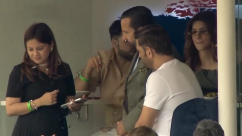 MS Dhoni e esposa Sakshi Dhoni no Lord’s para IND vs ENG 3º ODI 2026.
