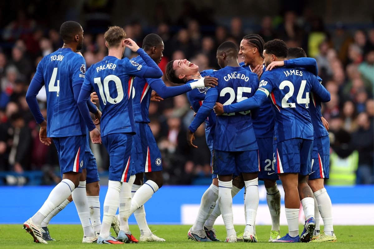A estrela do Chelsea bloqueou o plano de transferência dos sonhos do Arsenal depois que o clube confirmou sua posição