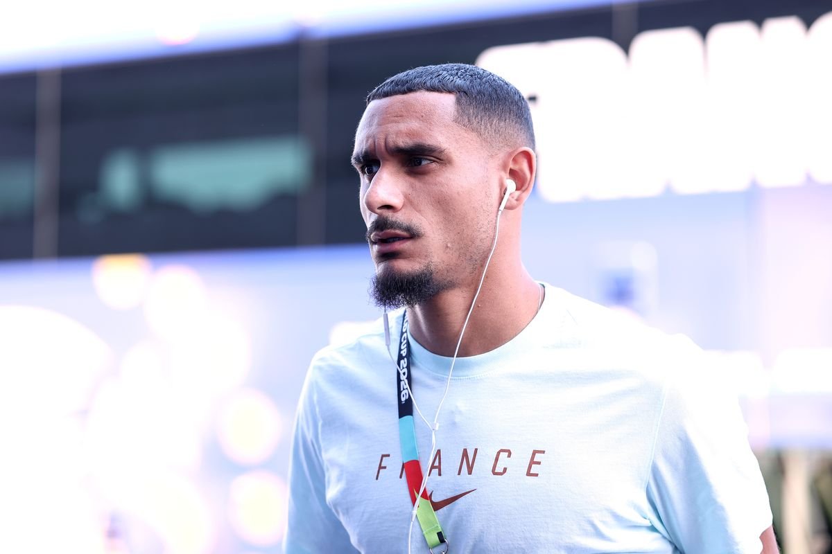 Chelsea entrega confirmação de transferência de £ 35 milhões enquanto Maxence Lacroix descarta complicações