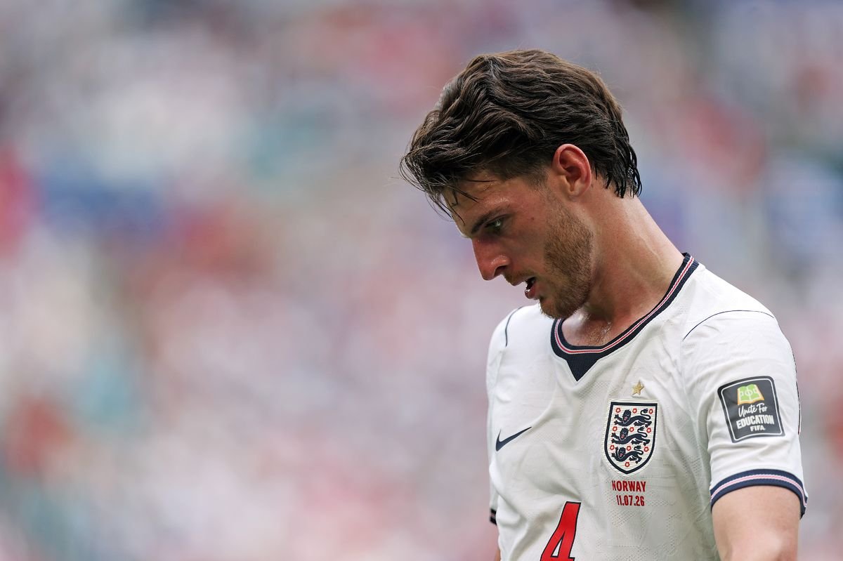 As preocupações com lesões de Declan Rice foram reveladas depois que Gary Neville e Ian Wright concordaram com a estrela da Inglaterra