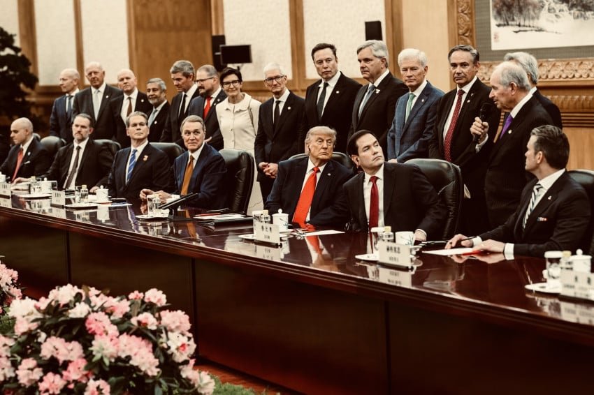 1 ano no poder, a riqueza de Trump aumentou em 25 trilhões de IDR