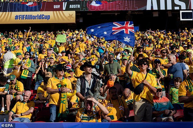 A explosão australiana pede que os fãs do Socceroos parem de cantar a música clássica do Men at Work na Copa do Mundo