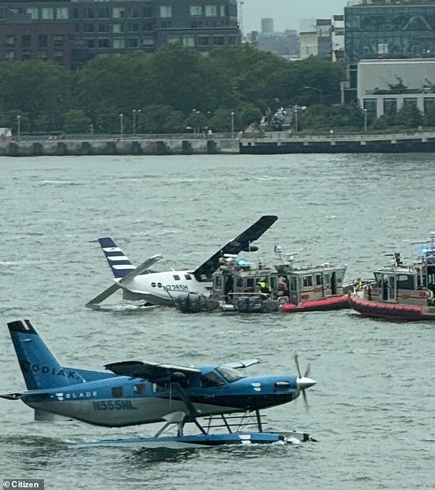O veleiro, que cai no East River, é marcado após uma fuga milagrosa das garras da morte
