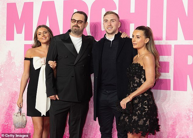 West Ham confiante que Jarrod Bowen continuará com a oferta de promoção depois que o superfã dos Hammers – e sogra – Danny Dyer o apoiou para ‘destruir o campeonato’