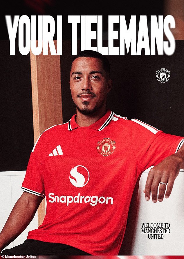Man United confirma transferência de £ 35 milhões para Uri Tielemans enquanto Michael Carey se torna a terceira contratação de verão como parte da reconstrução do time
