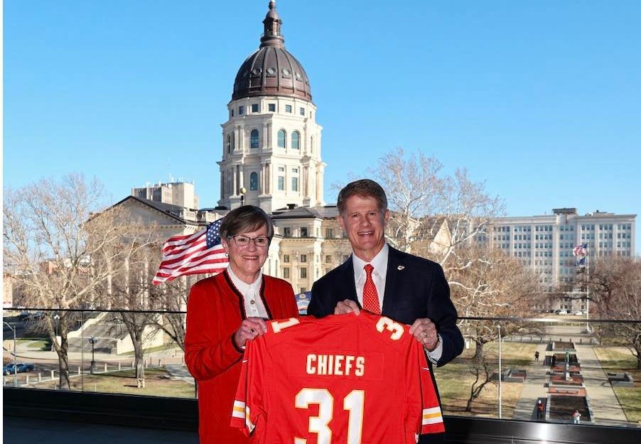 Por que os Chiefs se mudam para o Kansas pode significar menos renda para seus jogadores
