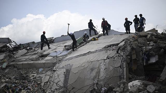 Terremoto na Venezuela: Venezuela busca liberação de fundos estrangeiros para ajuda humanitária ao terremoto