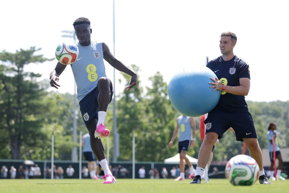 Bukayo Saka é a principal chuteira da Inglaterra na Copa do Mundo antes do confronto com a Noruega