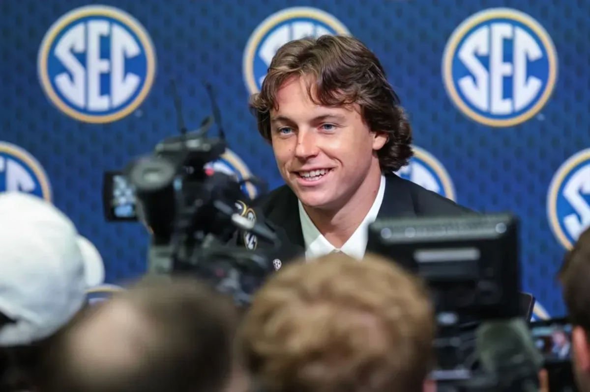 Três travessas do Troféu Heisman que valem a pena apostar antes da temporada de 2026