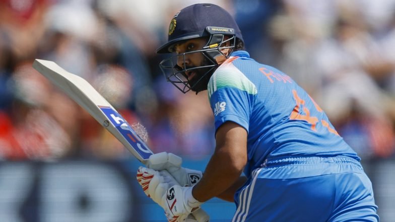 Pontuação da partida IND vs Eng: A Inglaterra venceu a Índia por 27 corridas para selar a vitória na série ODI, Rohit Sharma marca 138