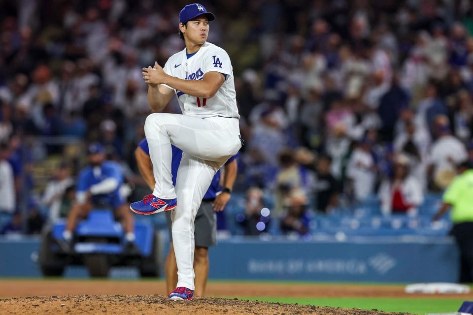 Dodgers impediram Shohei Ohtani de lançar, ele continuará rebatendo