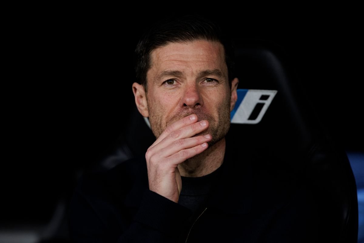 O garoto-prodígio do Chelsea deu chance ao excelente Xabi Alonso na decisão da transferência de verão