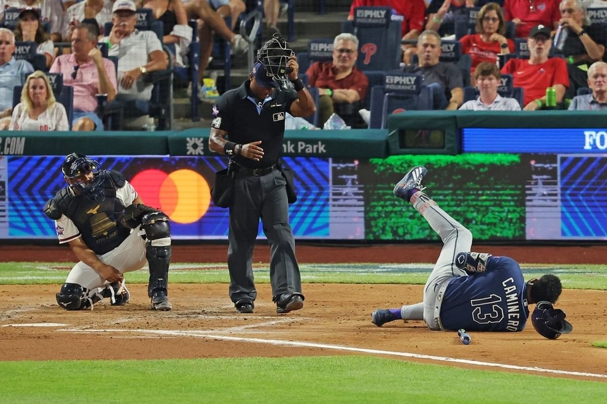 Junior Caminero (mão) do Rays na escalação contra o Red Sox