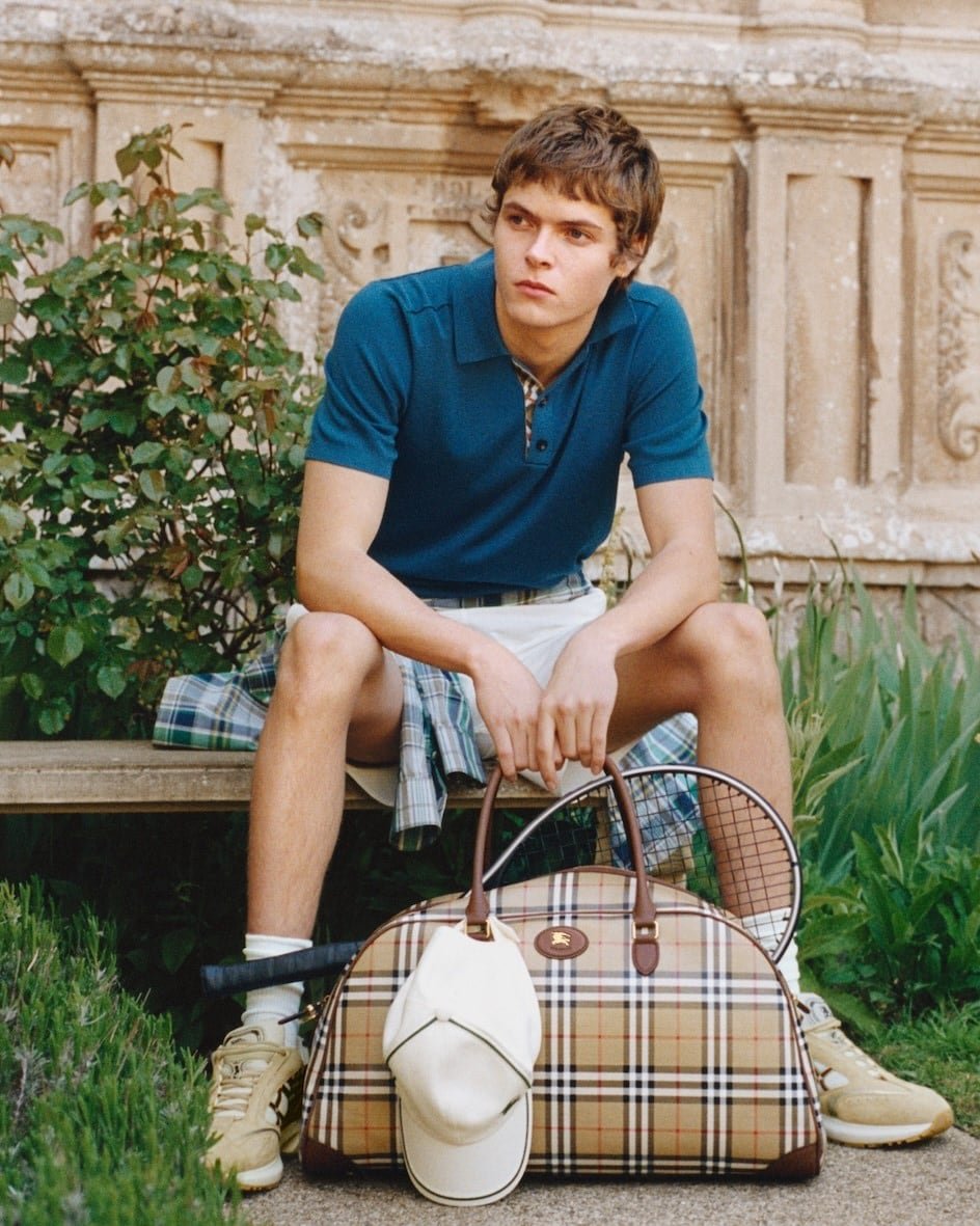 Moses Martin na Burberry, Britishness e feijão na torrada