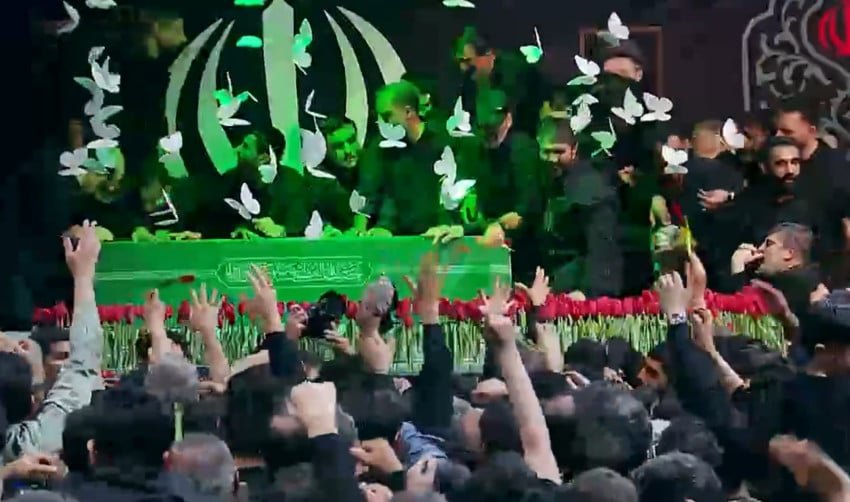 5 razões pelas quais o funeral do Aiatolá Khamenei foi adiado por 4 meses, para fortalecer a unidade e a revolução do Irão.