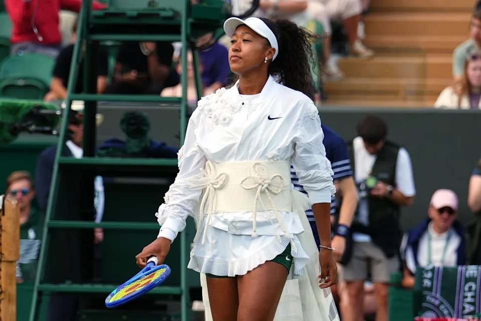 Naomi Osaka chama a atenção com a última roupa de Wimbledon