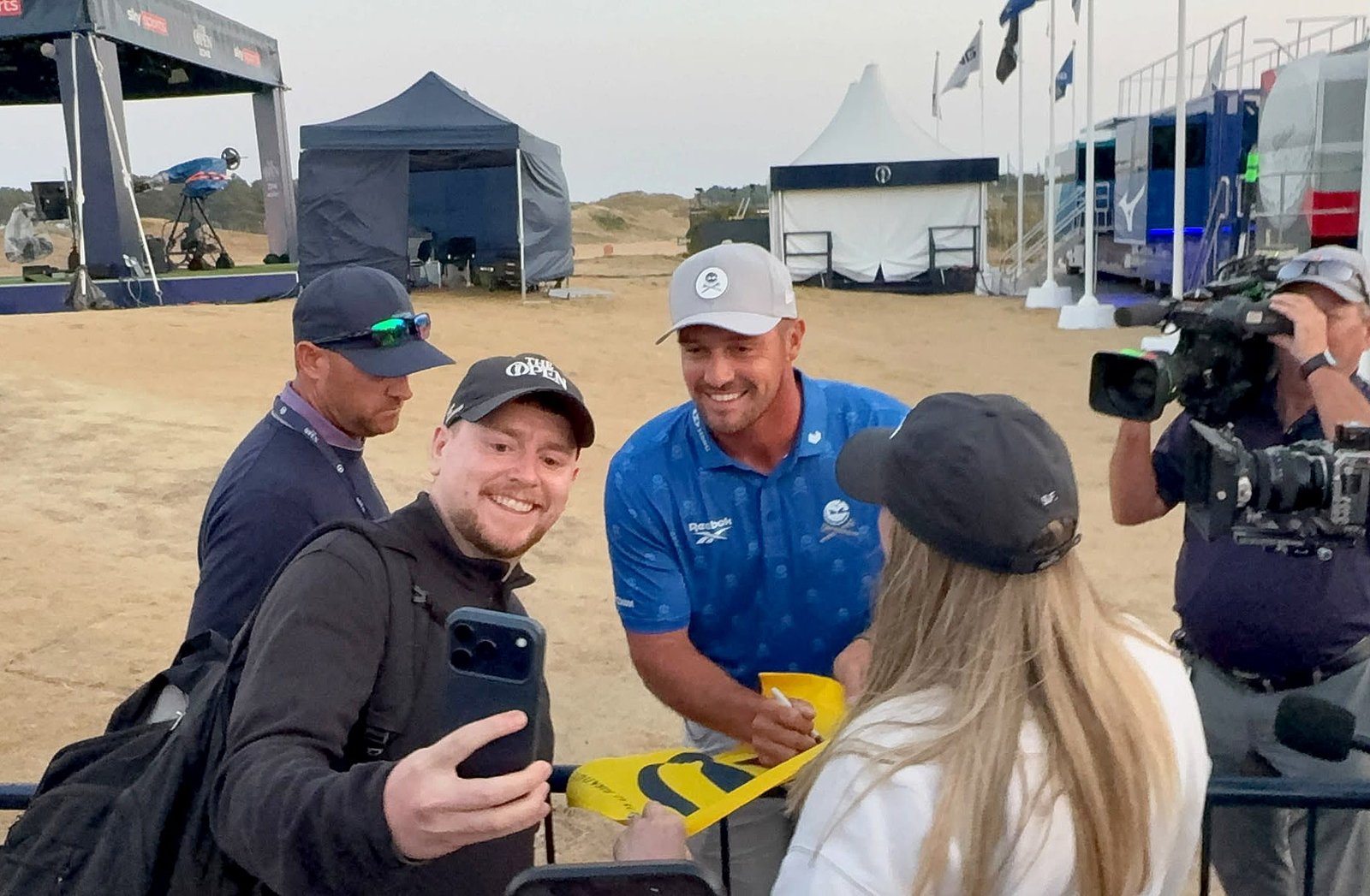 Bryson DeChambeau retorna a Birkdale enquanto tenta se livrar da controvérsia sobre regras