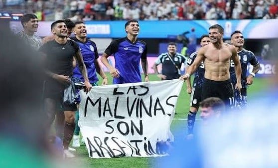 6 jogadores argentinos podem ser expulsos da final da Copa do Mundo de 2026 por causa da bandeira das Malvinas