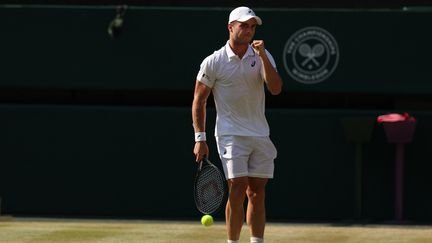 O franco-britânico Arthur Ferry continua sua jornada louca, Marta Kostyuk se junta a Linda Noskova… O que lembrar do dia 10 de Wimbledon