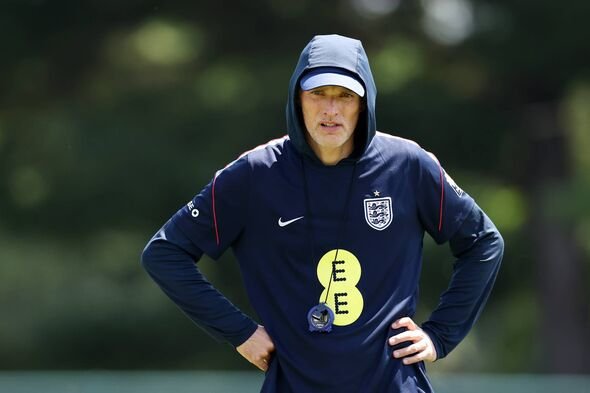 Os problemas de lesões da Inglaterra explodem quando três jogadores perdem o treino antes do confronto com a Noruega | Futebol | Esportes