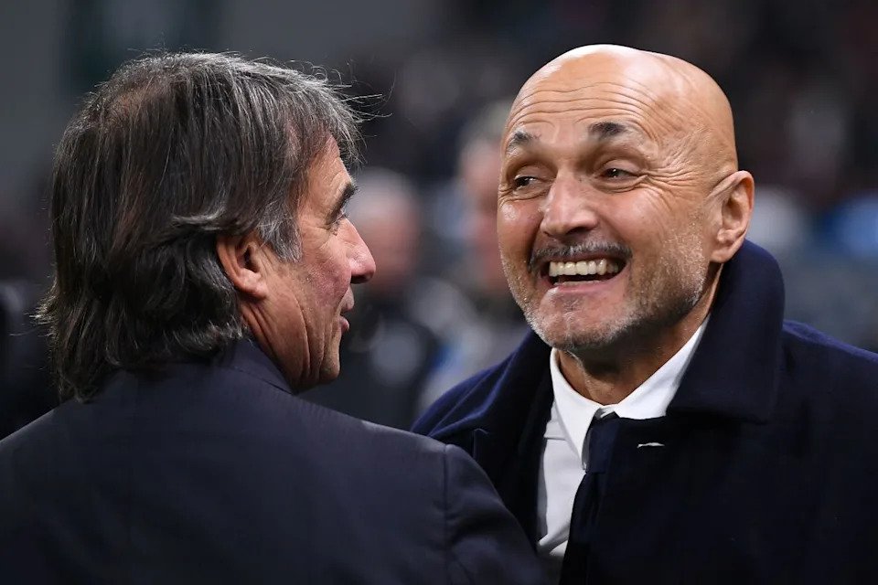Juventus interessada no atacante do Parma, Pellegrino, em meio à perseguição de Kolo Muani