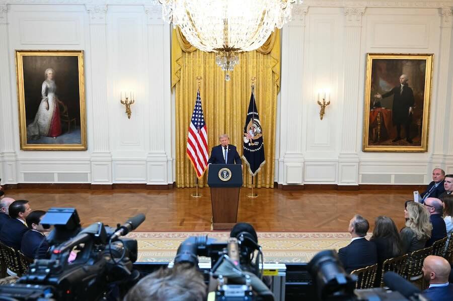 Trump redobra os ataques eleitorais nos EUA em seu discurso no horário nobre