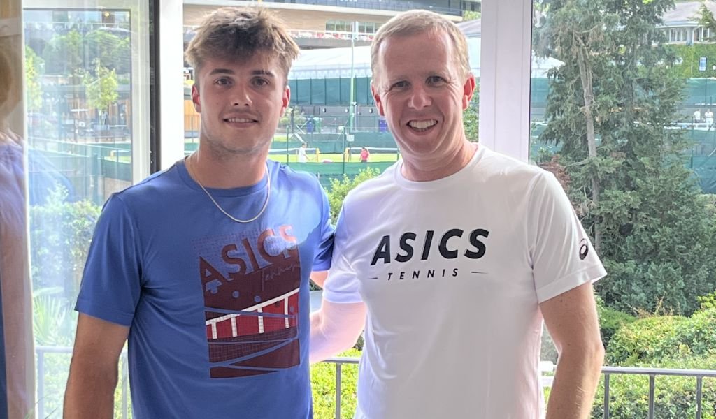 A história interna do herói britânico de Wimbledon, Arthur Ferry