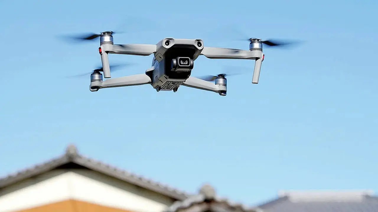 Irã afirma que ataques de drones tiveram como alvo a base Al-Azraq na Jordânia durante a ‘Operação Relâmpago’